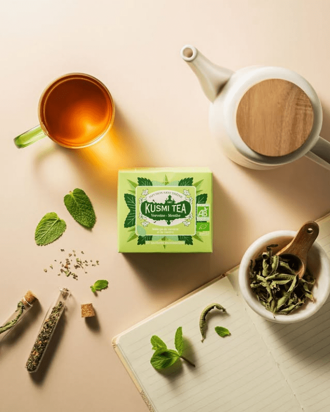 Jaka herbatę warto pić wieczorem