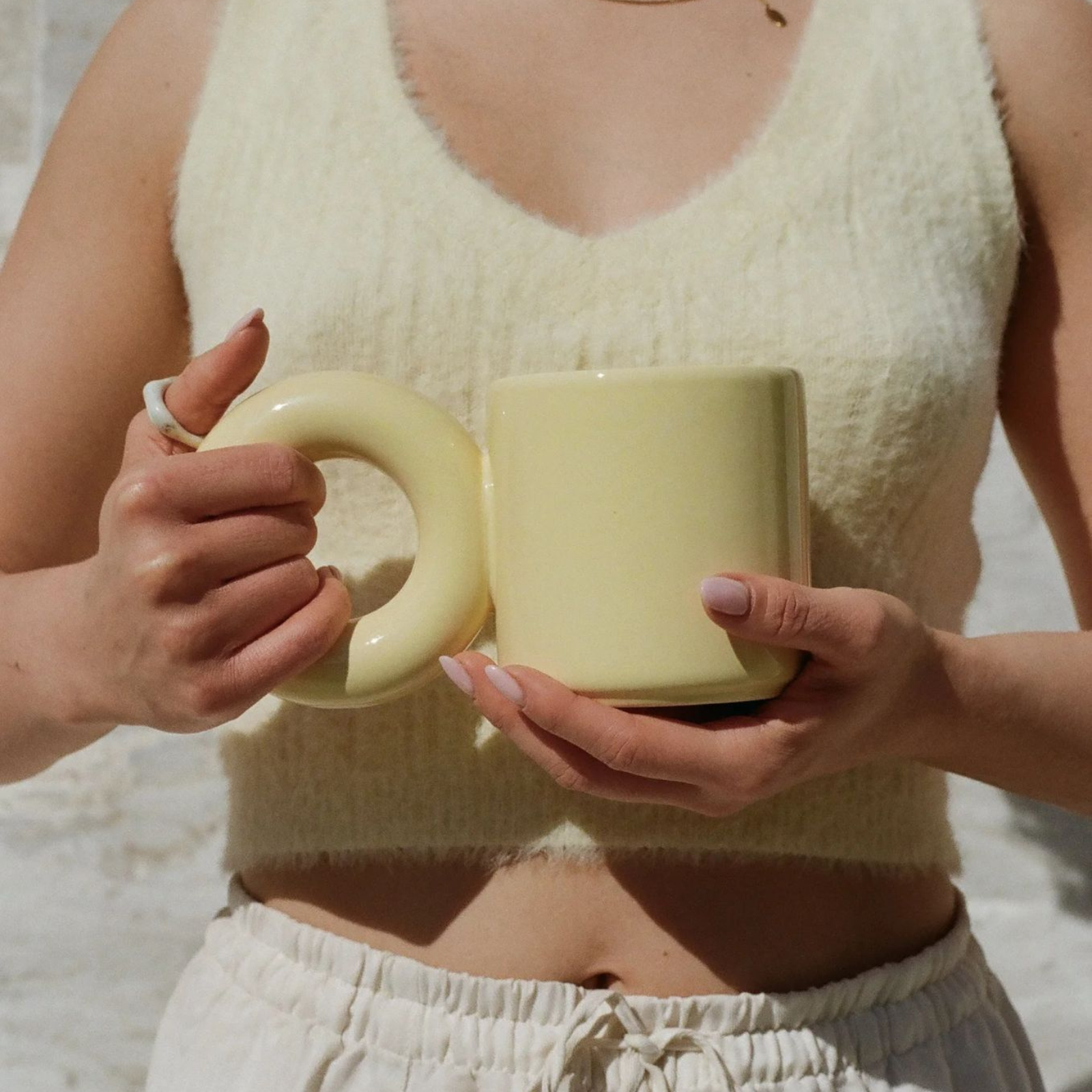 Kubek UCHO Cream Malwina Konopacka