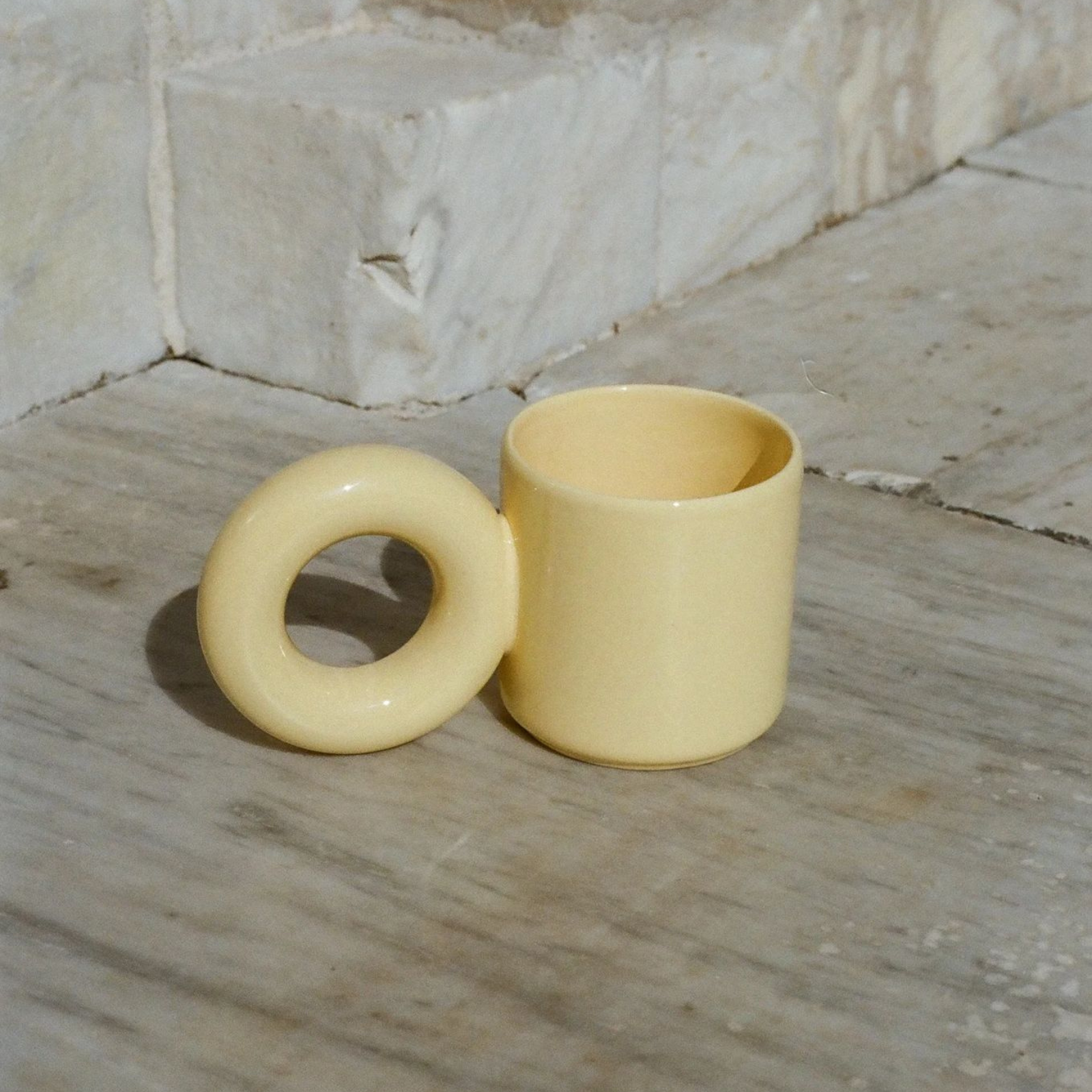 Kubek UCHO Cream Malwina Konopacka